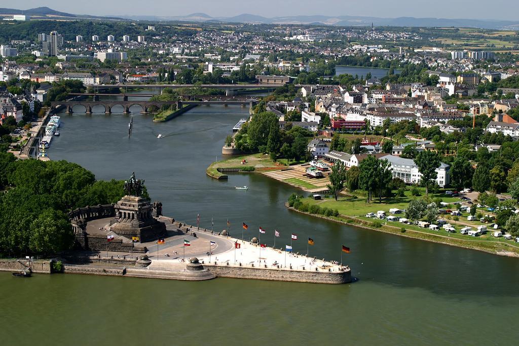 Dingdong Koblenz - City Apartments Стая снимка